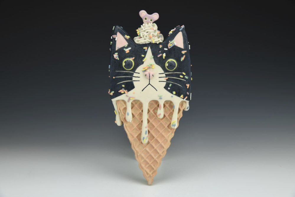 Cat and Mouse Ice Cream Wall Cone