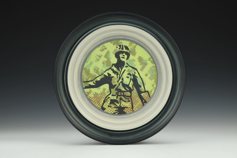 Hidden Tondo Plate