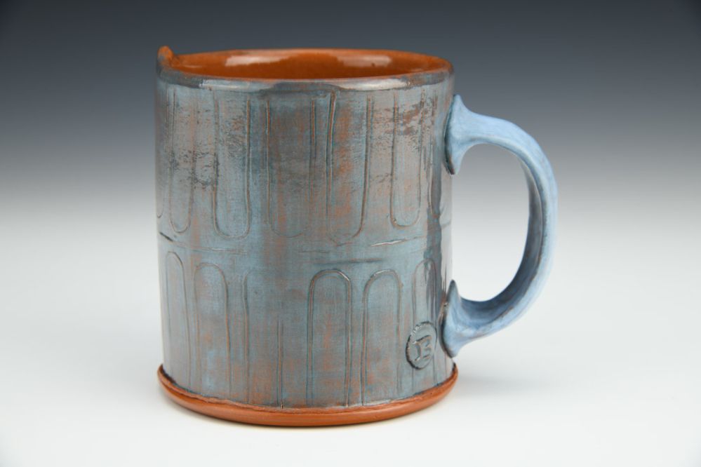 Slate Mug with Elongated Arches