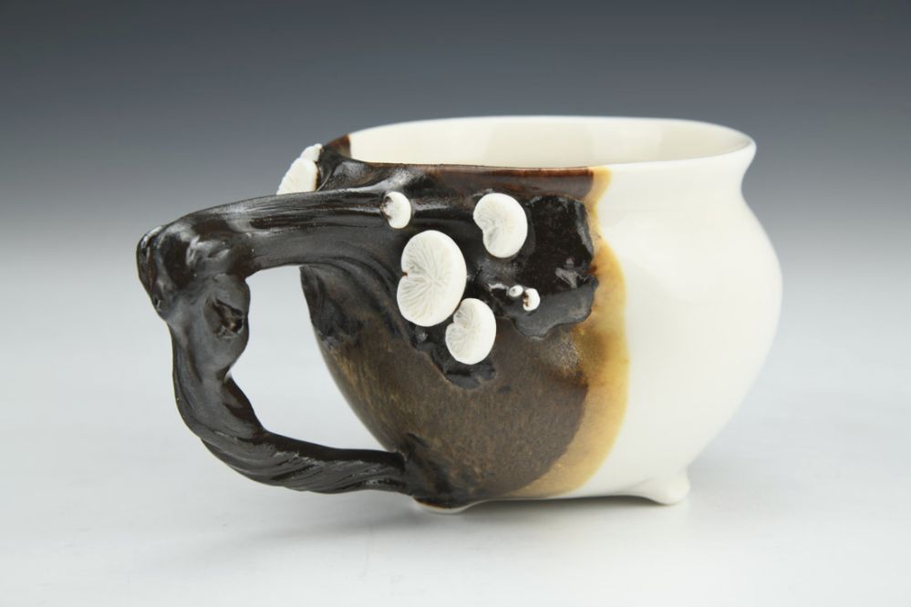 White Cauldron Mug with Oysterlings