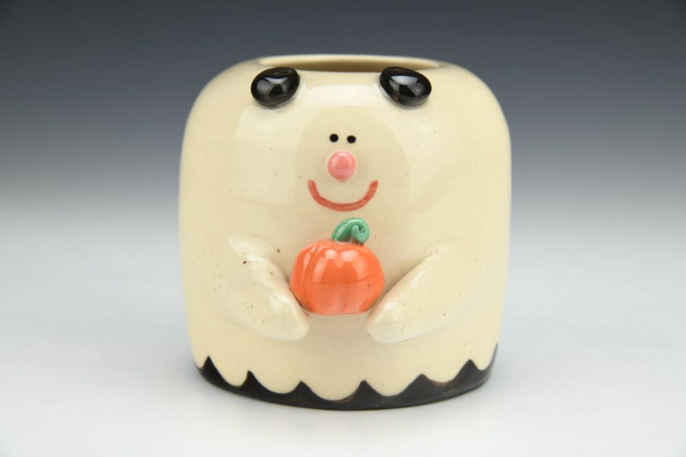 Medium Ghost Dog Vase