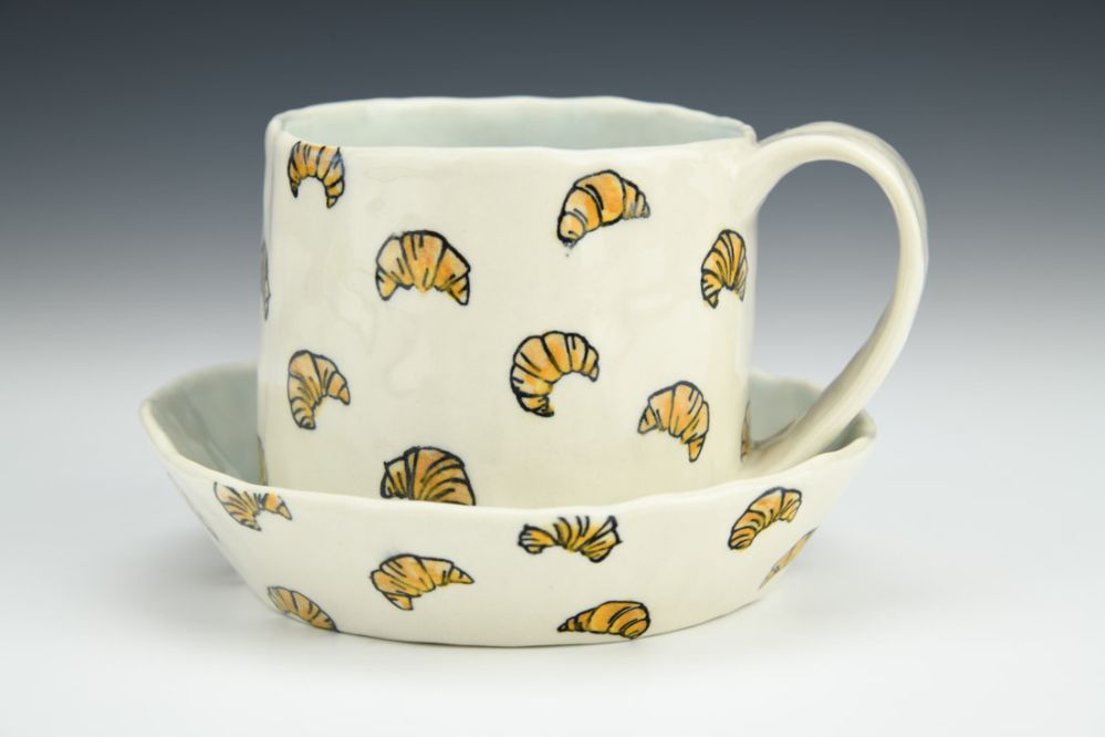 Croissant Mug with Saucer
