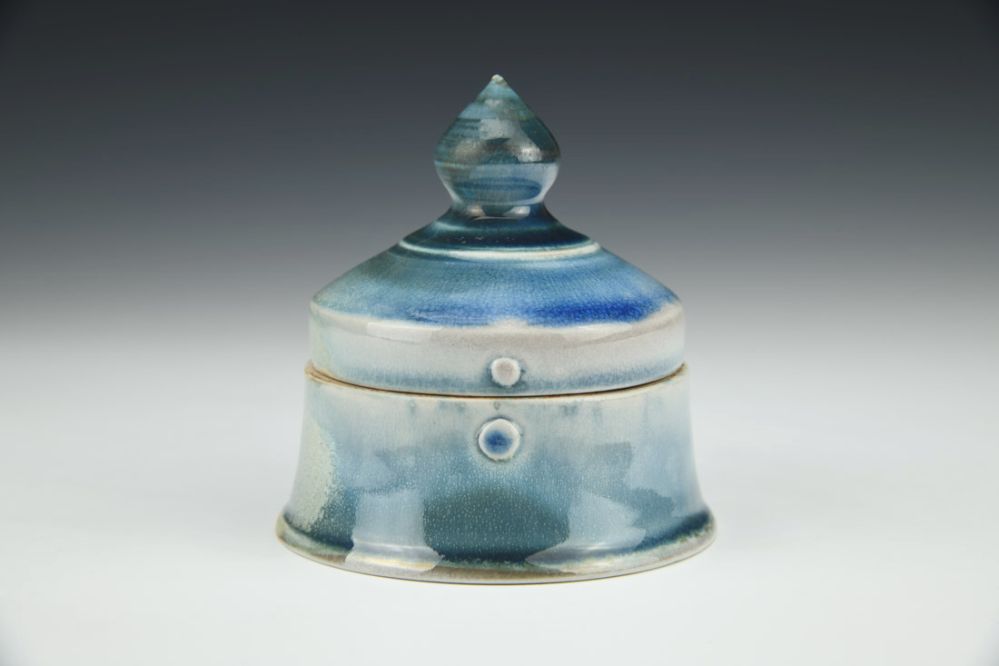 Lidded Offering Box Small