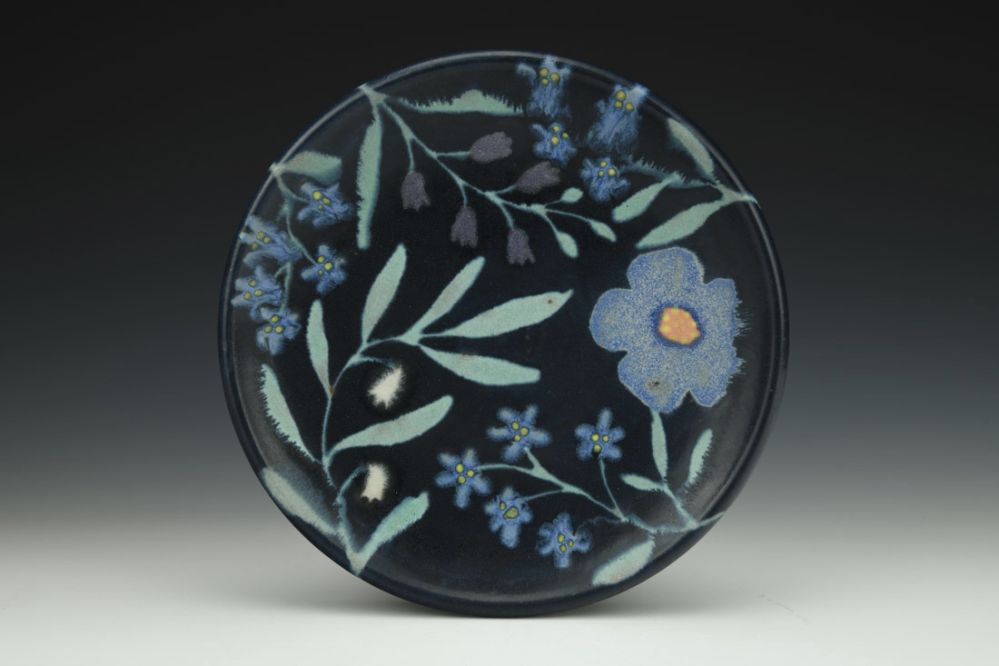 Black Garden Deep Lunch Plate