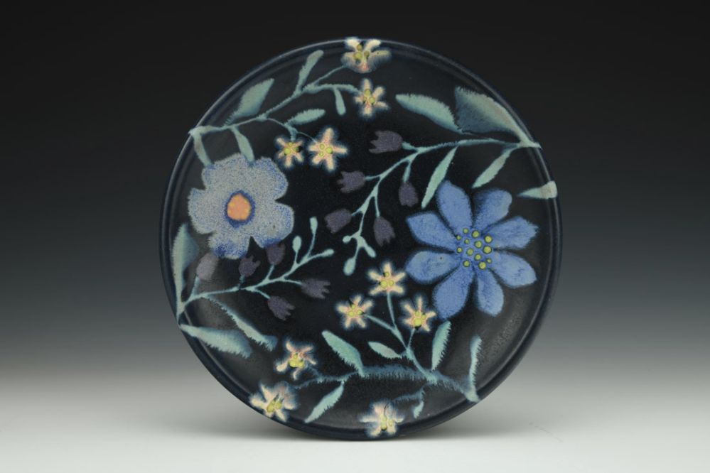 Black Garden Deep Lunch Plate