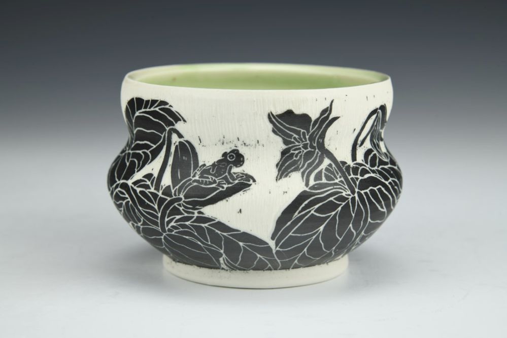 Trillium and Spring Peeper Teabowl