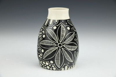 Garden Flower Bud Vase