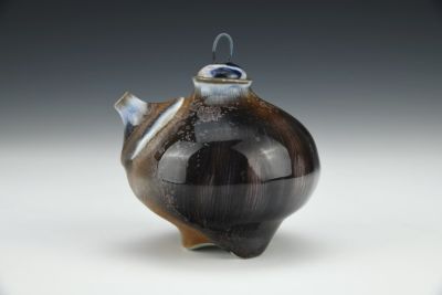 Pouring Pot