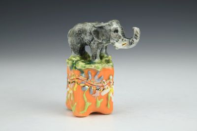 Petit Four Box: Elephant