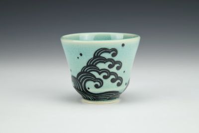 Floating Wave Sake Cup