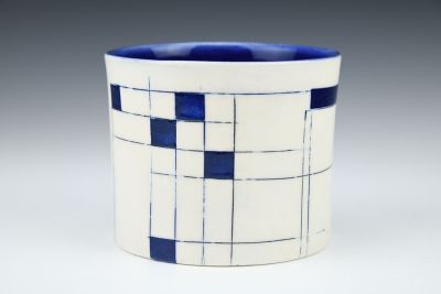 Short Blue Grid Cup