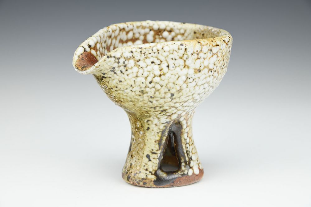 Footed Pouring Bowl